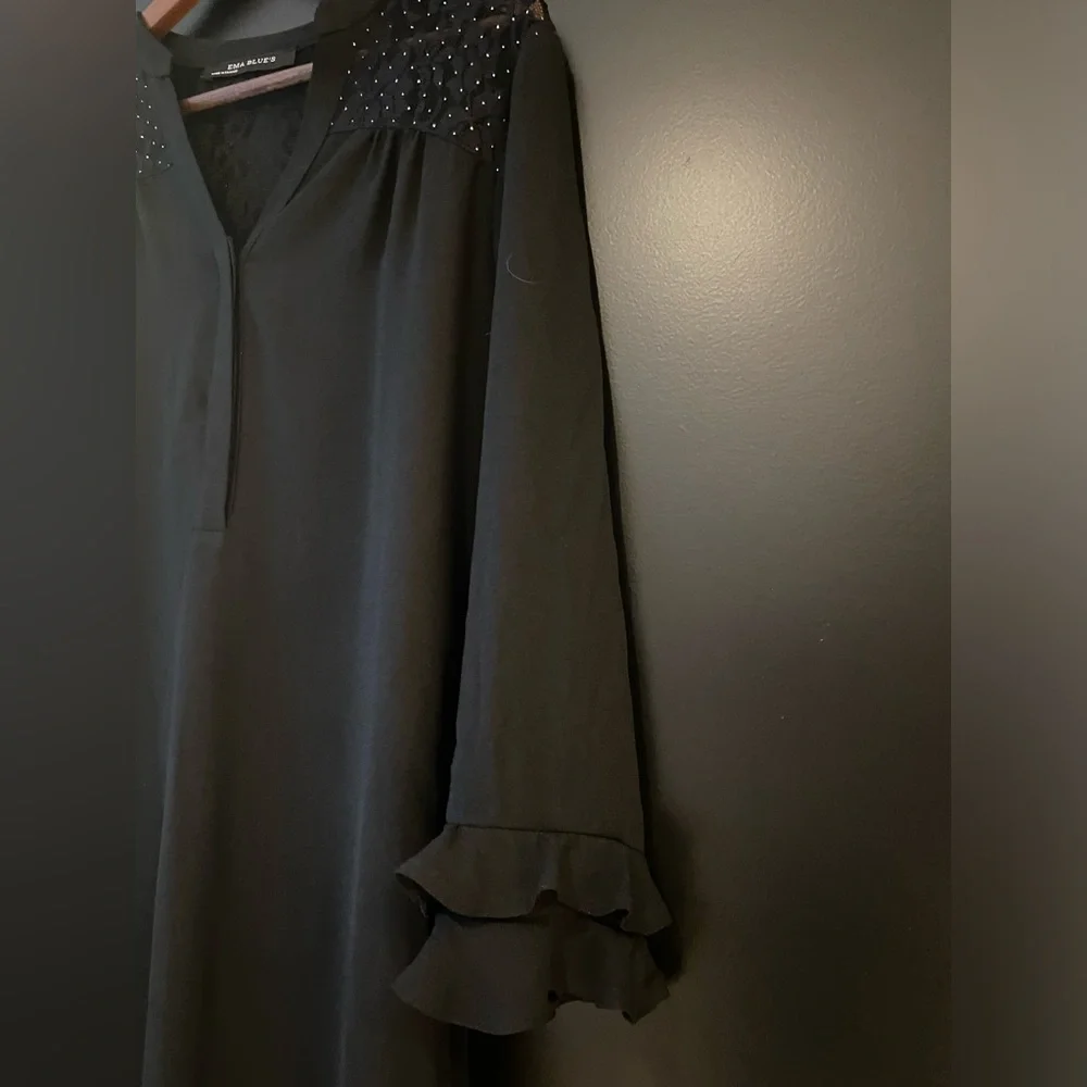 new Black dress- French Brand - Picture 4 of 9